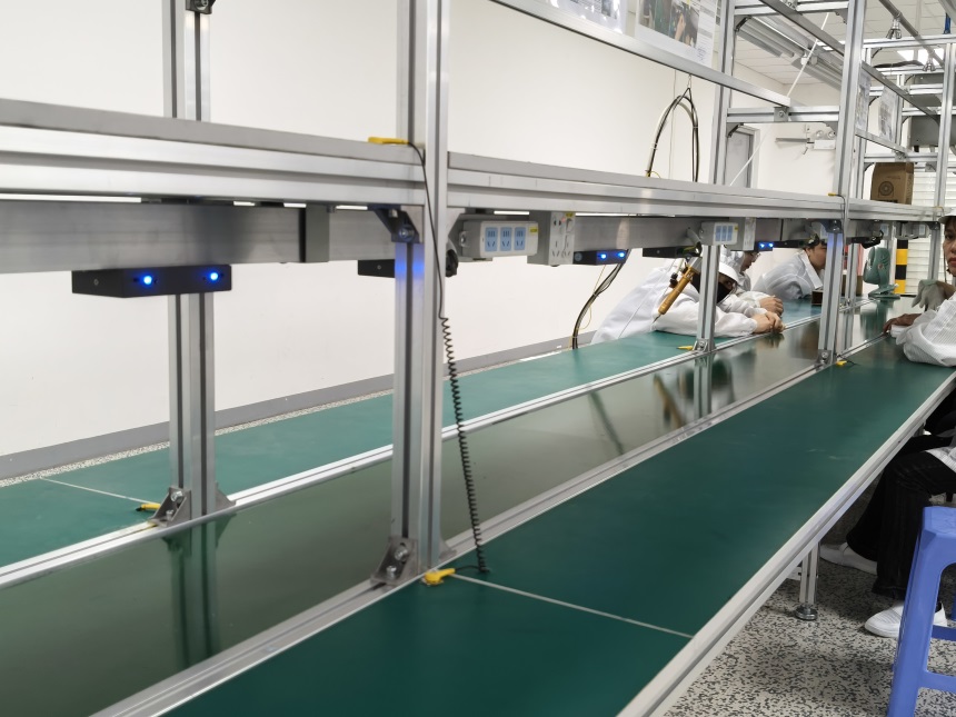 静电监控仪在流水线上应用