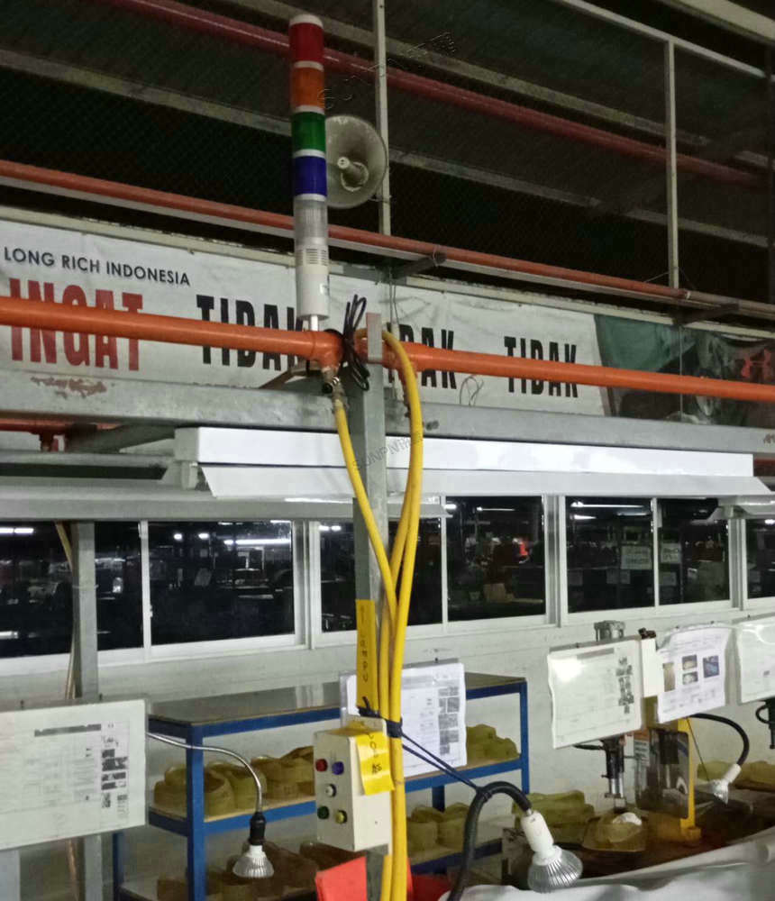 工位按钮盒触发警灯告警通知